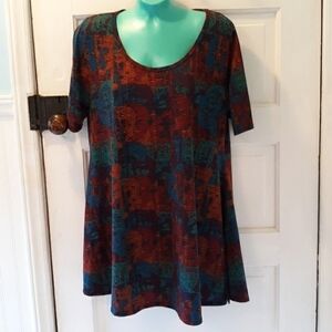 Lularoe large perfect tee
